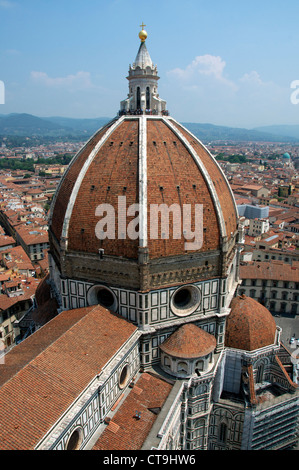 Vogelauge Ansicht Kuppel und Dach Duomo Florenz Italien Stockfoto