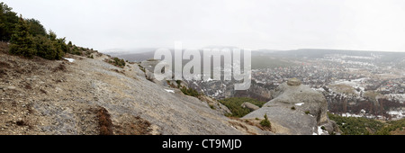 Blick von den Bergen, Bachtschyssaraj, Krim, Ukraine Stockfoto