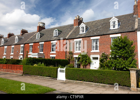 Bad Terrasse, mit ehemaligen Badehaus auf der linken Seite, Blyth, Northumberland Stockfoto