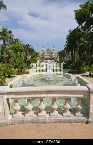 Das Casino von Monte Carlo aus Les Jardins des Boulingrins, Monte Carlo, Fürstentum Monaco Stockfoto