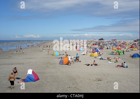 St. Peter-Ording, Urlauber am Strand Stockfoto