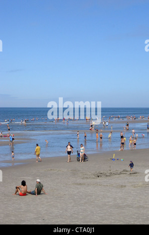 St. Peter-Ording, Urlauber am Strand Stockfoto