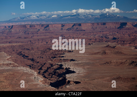 Fernsicht auf die LaSalle-Berge und Schluchten des Canyon Lands-Nationalpark, Utah Stockfoto