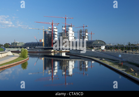 Berlin - Bau des neuen Hauptbahnhof im Spreebogenpark Stockfoto