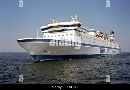 Rostock, die Fähre-GTS Finnjet Silja Line auf der Hanse Sail 2004 Stockfoto