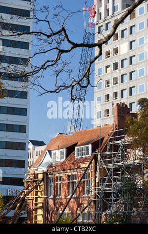 Nach dem Erdbeben Sie Christchurch, Neuseeland - gestützt-Up Gebäude in der roten Zone 1 Stockfoto