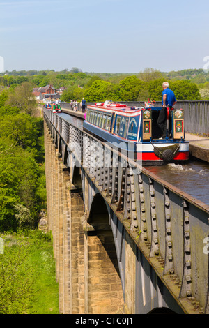 Kanalboot, Pont Cysyllte Aquädukt, Llangollen, Wales Stockfoto