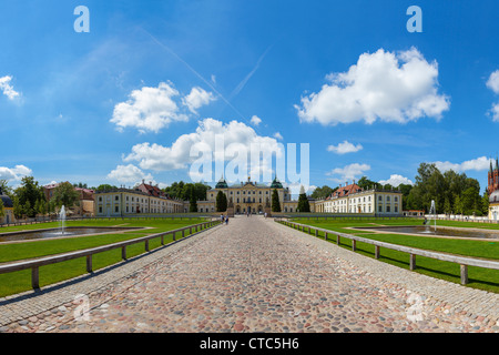 Branicki Palast ist ein historisches Gebäude in Bialystok, Polen. Das "Versailles des Nordens" und "Polnische Versailles" genannt. Stockfoto