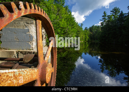 Parkers Damm entlang der Pemigewasset River in Woodstock, New Hampshire, USA Stockfoto