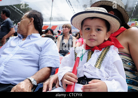 "Festival Folclorico del Bambuco" (San Pedro y San Juan) in NEIVA. Abteilung von Huila. Kolumbien Stockfoto