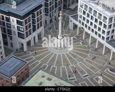 Paternoster Square neben St Pauls Cathedral Stockfoto