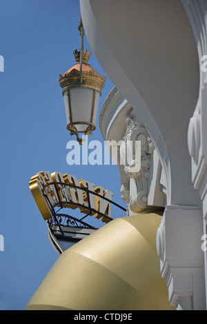 Eingang zum Le Negresco Hotel, Promenade des Anglais, Nizza, Côte d ' Azur, Alpes-Maritimes, Provence-Alpes-Côte d ' Azur, Frankreich Stockfoto