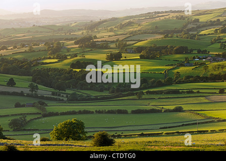 Blick auf Newbiggin und Cumbria von Hutton Dach Klippen Stockfoto