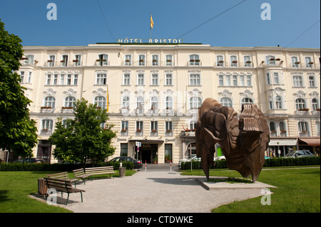 Bristol Hotel, Altstadt, Salzburger Land, Österreich, Europa, Salzburg, Makartplatz Square Stockfoto