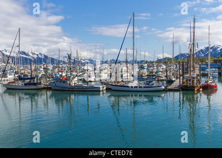 Hafengebiet genannt "kleines Bootshafen" in Seward, Alaska. Beliebtes Gebiet für Bootfahren und Urlaub. Stockfoto