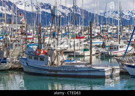 Hafengebiet genannt "kleines Bootshafen" in Seward, Alaska. Beliebtes Gebiet für Bootfahren und Urlaub. Stockfoto