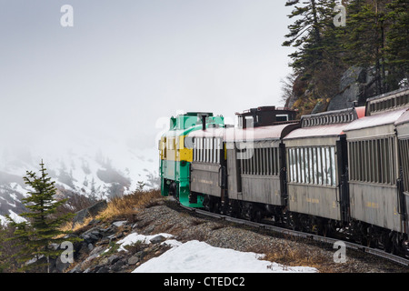 White Pass and Yukon Route (WP & YR) Railroad Zugfahrt von Skagway, Alaska nach Fraser, British Columbia. Stockfoto