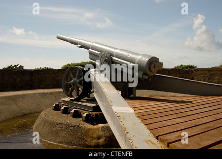 Deutsche WWII Gun Einlagerung Stockfoto