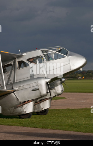 1930er Jahren DeHavilland Dragon Rapide Vintage Airliner, Imperial war Museum, Duxford, Cambridgeshire Stockfoto