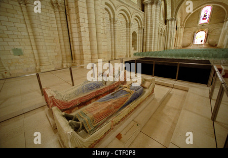 Abtei von Fontevraud, Loire, Frankreich. Juli 2012 enthält Gräber von 15 Mitgliedern der Familie Plantagenet, einschließlich: Heinrich II. von England Stockfoto