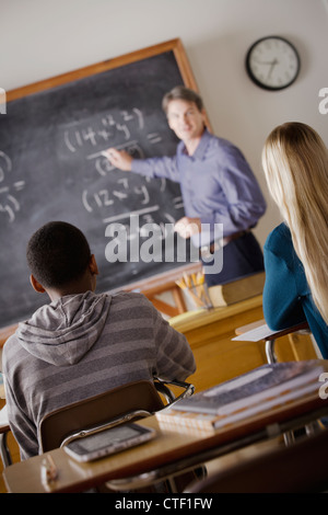 USA, California, Los Angeles, Teenagers(14-15) in der Schule Stockfoto