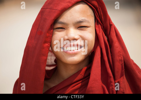 Buddhistischer Mönch in Mandalay, Myanmar Stockfoto