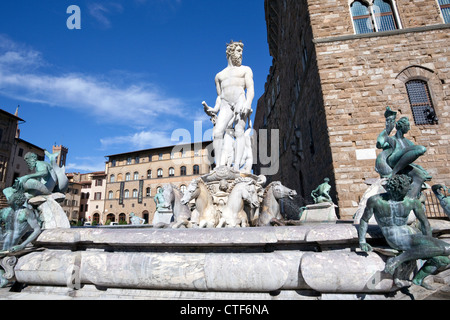 Fontana di Nettuno (Neptunbrunnen) auf der Piazza della Signoria, Florenz, Italien Stockfoto