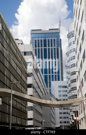 Moderne Architektur des Bürogebäude in Rotterdam, Niederlande