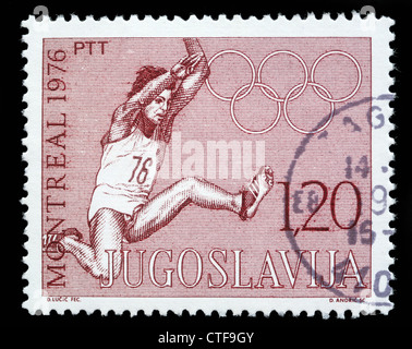 Jugoslawien - ca. 1976: Eine Briefmarke gedruckt in Jugoslawien zeigt Olympischen Spielen in Montreal, ca. 1976 Stockfoto