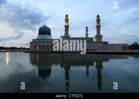 Stadt-Moschee in Kota Kinabalu, Sabah, Borneo, Malaysia Stockfoto