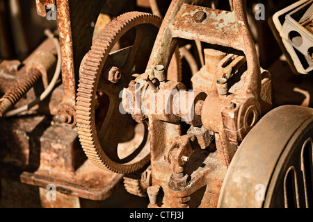 Rostigen alten Metall-Mechanismus - Metallschrott Stockfoto