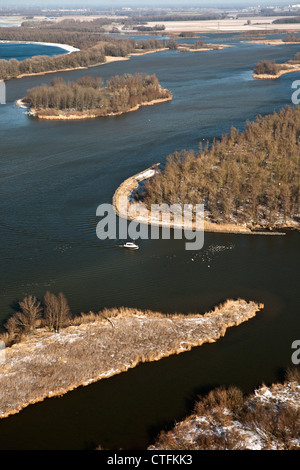 Der Niederlande, Werkendam, Biesbosch Nationalpark. Antenne, Winter, Frost. Stockfoto