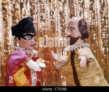 1960S 1970S HANDPUPPEN PUPPET SHOW HARLEKIN MIT MASKE UND SHAKESPEARE WIE IN ABBILDUNG Stockfoto