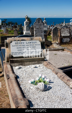 Grab des australischen Dichter und Schriftsteller Henry Lawson in Waverley Cemetery östlichen Vororten Sydney New South Wales Australia Stockfoto