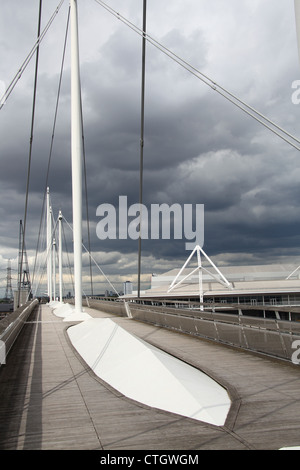 Obergeschoss des Royal Victoria Dock Brücke Stockfoto