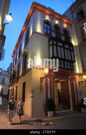 Spanien, Andalusien, Sevilla, Barrio de Santa Cruz, Nachtleben, Stockfoto