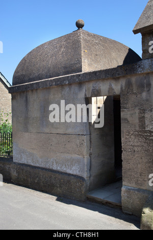 Das alte Gefängnis einsperren oder Blind Haus im Dorf Lacock Stockfoto