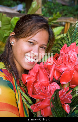 Lächeln, schöne philippinische Frau. Stockfoto