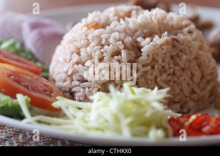 Reis mit Shrimps-Paste als einen berühmten und köstlichen Thai-Küche Stockfoto