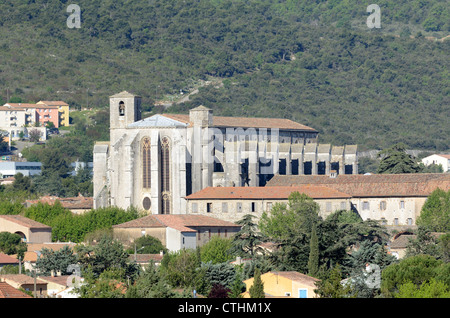 Kirche oder Kirche von Maria Magdalena und Blick über die Stadt von Saint-Maximin-la-Sainte-Baume Var Département Provence Frankreich Stockfoto