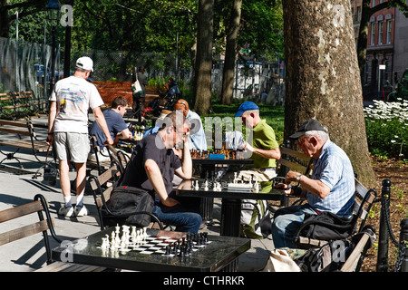 Washingston Square Park, Schachspieler im Freien, New York Stockfoto