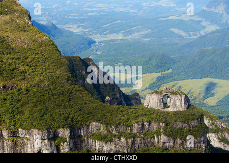 Blick vom Gipfel Morro da Igreja Stockfoto