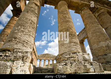 Antike griechische Tempel der Venus in Segesta Dorf, Sizilien, Italien Stockfoto