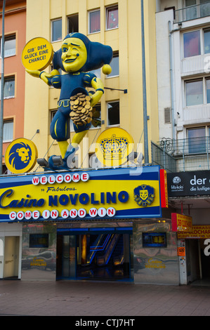 Kasino außen Reeperbahn Straße Sankt Pauli Bezirk Hamburg Deutschland Europa Stockfoto
