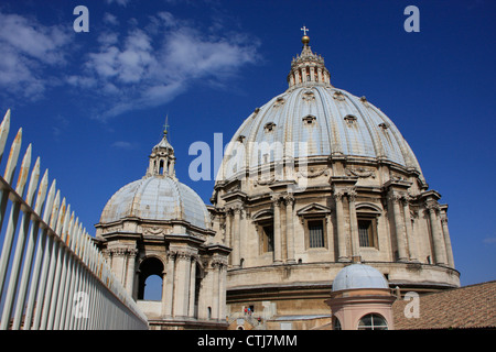 St. Peter Basilika Kuppel, Vatikanstadt, Rom, Italien. Stockfoto