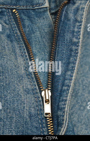 ZIP auf ein paar Denimjeans Stockfoto