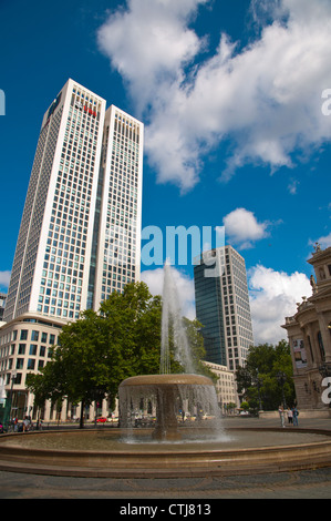 Operturm der Oper tower (2009) Opernplatz Quadrat Zentrale Frankfurt Am Main Stadtstaat Hessen Deutschland Europa Stockfoto
