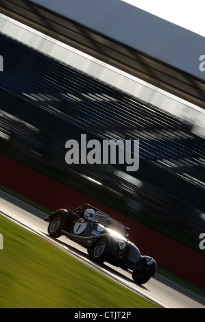 Chefkoch Heston Blumenthal Morgan Lightweight während der Celebrity Challenge in Silverstone Classic 2012 Stockfoto