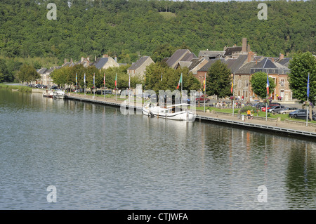 Meuse Fluss Böschung, Fumay, Ardennen Stockfoto