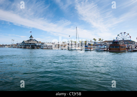 Balboa Island Harbor in Newport Beach, Kalifornien. Stockfoto